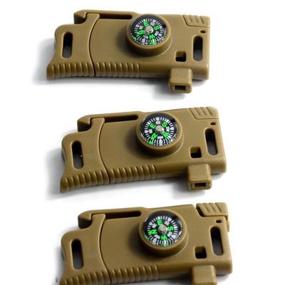 Aanvankelijke betaling Multifunctionele nood Flint Fire Starter Compass Buckle met Scraper